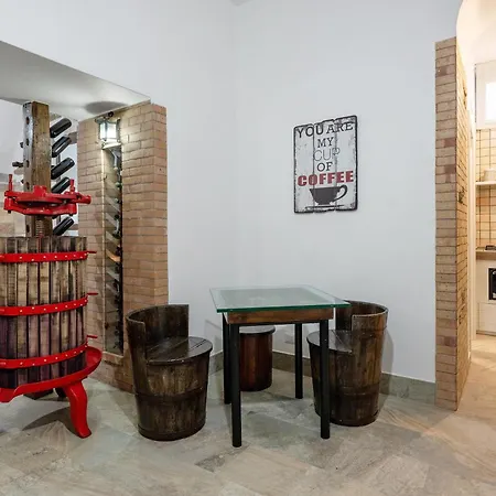 La Cantina Di Alba E Tramonto